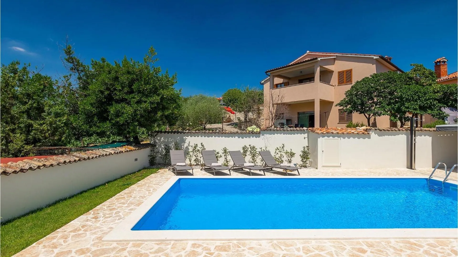 Villa Casa Lampadina Porec Holiday home